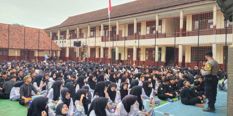 Cegah Pelajar Terlibat Aksi Kriminal, Polsek Plered Lakukan Ini