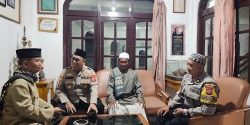 Merawat Sinergis Ulama dan Umaro, Polsek Plered Terus Lakukan Silaturahmi dengan Tokoh Agama.