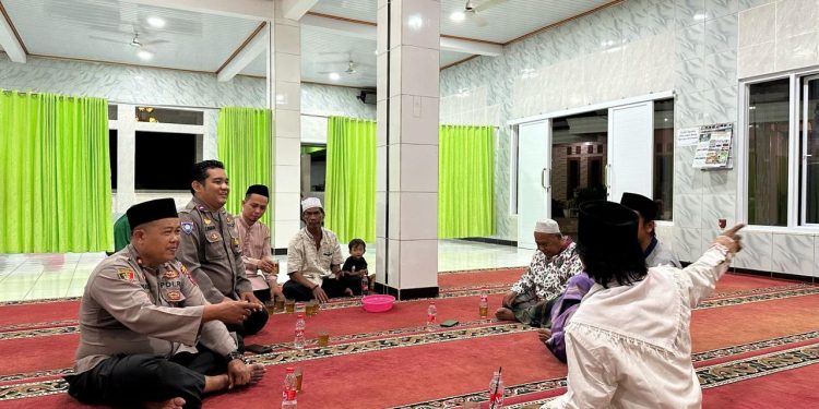 Wujudkan Ramadhan Aman Dan Kondusif, Polsek Purwakarta Kota Masifkan Silaturahmi Bersama Tokoh Masyarakat
