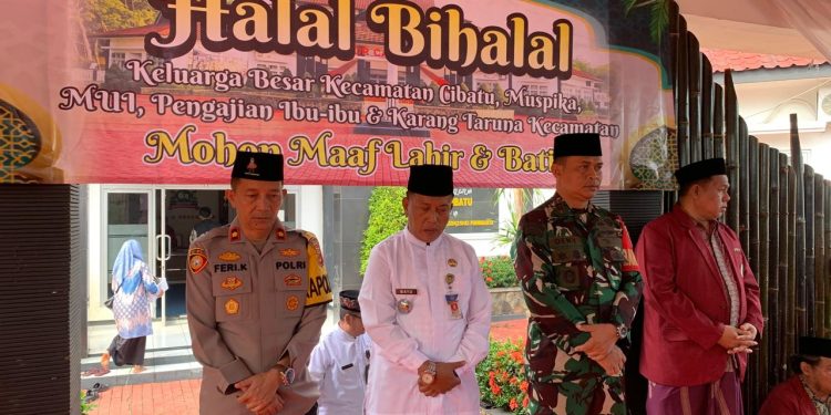 Perpisahan Kapolsek Cibatu dan Ketua Ranting Bhayangkari Berlangsung Hangat dan Penuh Kekeluargaan