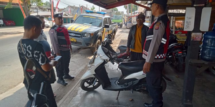 Perpisahan Kapolsek Cibatu dan Ketua Ranting Bhayangkari Berlangsung Hangat dan Penuh Kekeluargaan