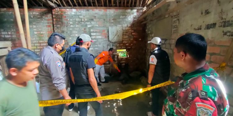 Polsek Plered, Evakuasi Penemuan Mayat Di Penggilingan Padi