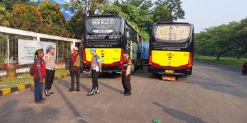 Dengan Humanis, Polres Purwakarta Pengamanan May Day 2025.