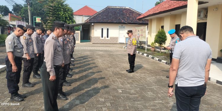 Kapolsek Plered Pimpinan Apel Kesiapsiagaan Mayday 2025
