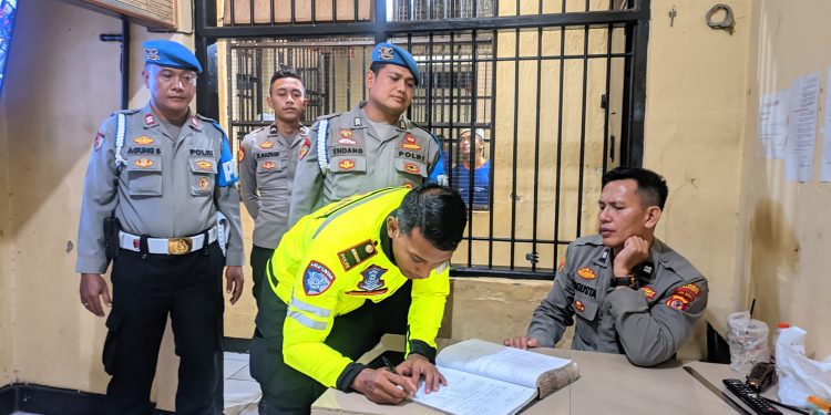 Pengecekan Rutin Ruang Tahanan Mapolres Purwakarta