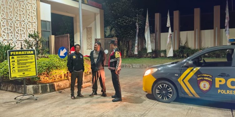 Polsek Purwakarta Kota Lakukan Patroli Perintis Presisi Sekaligus Pelaksanaan Operasi Pekat II Lodaya 2025.