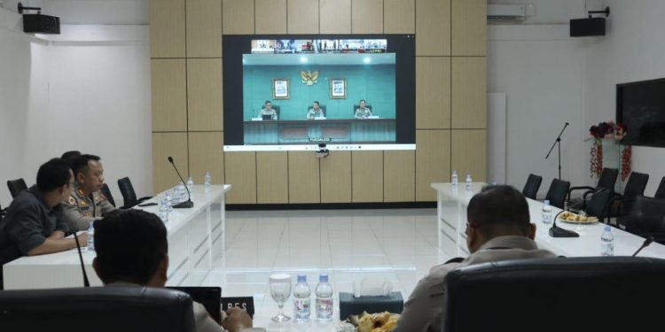 Kapolres Purwakarta Ikuti Anev Pelaksanaan Operasi Kewilayahan Sasaran Aksi Premanisme