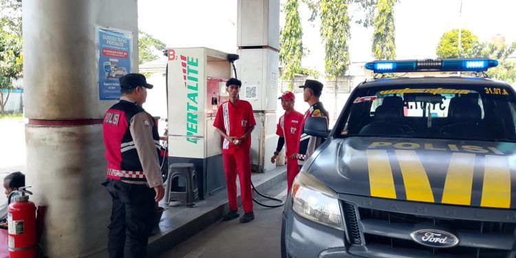 Kapolsek Cibatu Sambang Silaturahmi Kepada Pengelola Kampung Wisata Kahuripan Cirangkong