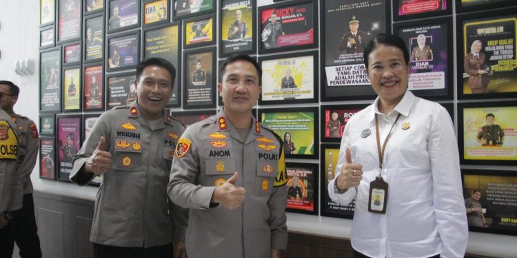 Wujud Sinergitas, Kapolres Purwakarta Lakukan Silaturahmi Ke Kejaksaan