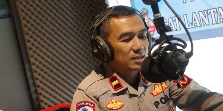 Polres Purwakarta Sosialisasikan Operasi Patuh Lodaya 2025 melalui Radio