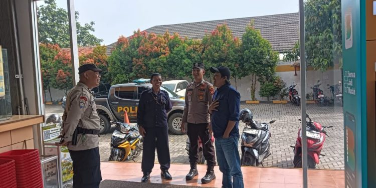 Polsek Pasawahan Melalui Team Patroli Kryd Patroli Di Seputaran Obyek Keramaian