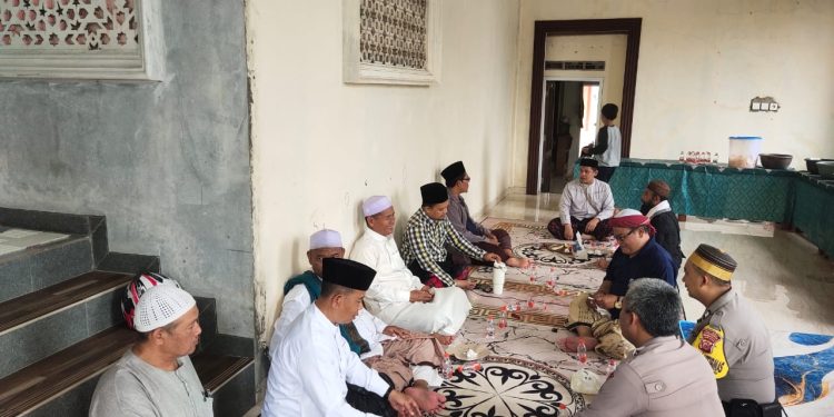 Silaturahmi Dengan Tokoh Agama, Cara Polsek Plered Jaga Sinergitas Ulama Dan Umaro