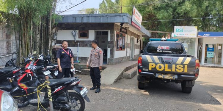 Demi terciptanya Keamanan Bhabinkamtibmas sambang Security Rs. Holistik binluh kamtibmas