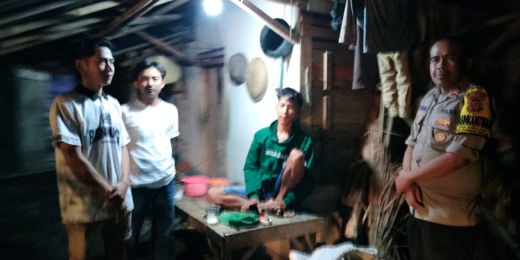 Giat sambang  warga desa kertajaya kec. Pondok salam dengan Bhabinkamtibmas situasi aman kondusif