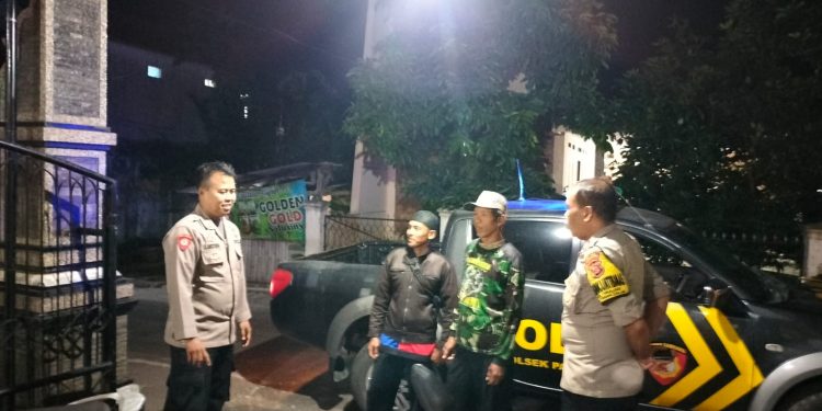 Peran serta Bhabinkamtibmas dalam menjaga lingkungan setempat serta himbauan kamtibmas kepada warga