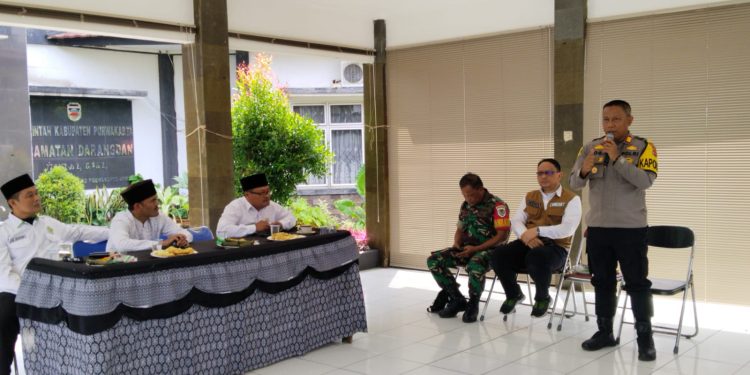 Sinergitas Ulama Dan Umaro Di Kabupaten Purwakarta, Kapolsek Darangdan Hadiri Pemilihan Ketua MUI Kecamatan
