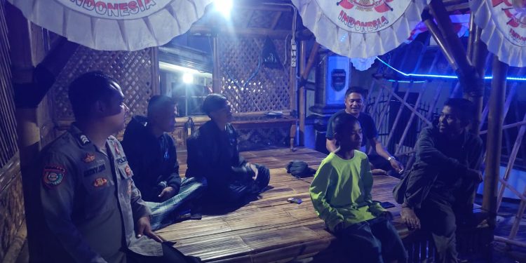 Lakukan Blue Light Patrol, Polsek Plered Terus Berikan Keamanan Bagi Masyarakat