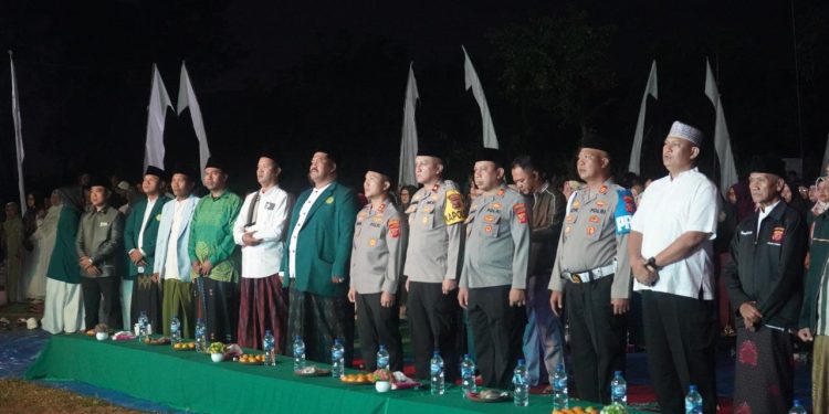 Eratkan Hubungan Ulama Dan Umaro, Kapolres Purwakarta Hadiri Harlah Ponpes Madinah Darul Barokah