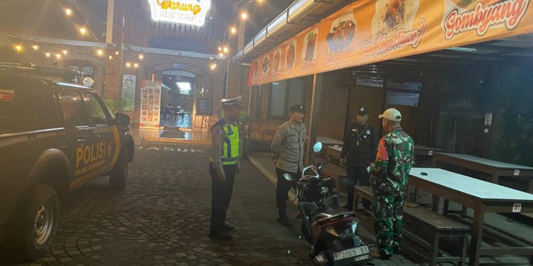 Polsek Bungursari Polres Purwakarta Gelar Patroli Malam, Jaga Kondusifitas Wilayah