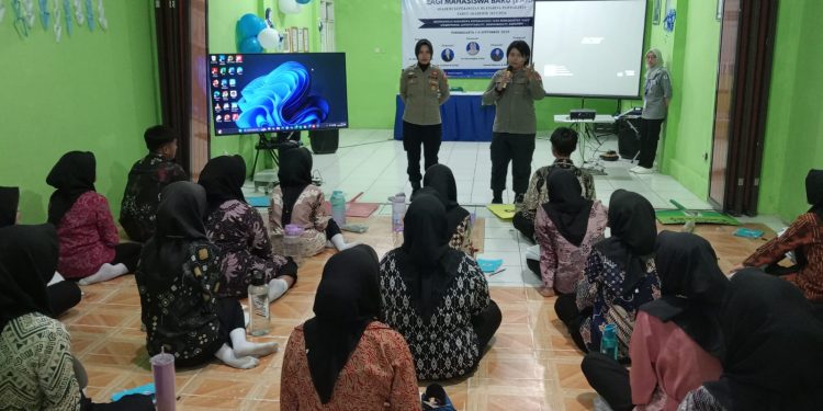 Police Goes To Campus, Polwan Polsek Bungursari Polres Purwakarta Jadi Pemateri di AKPER RS Efarina Purwakarta