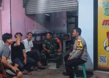 Bhabinkamtibmas Polsek Cibatu dan Babinsa Sapa Warga Binaan di Cipinang