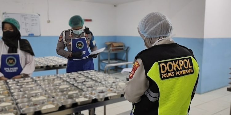 Polres Purwakarta Laksanakan Uji Food Safety Menu SPPG Untuk Pastikan Gizi dan Keamanan Pangan Terjamin