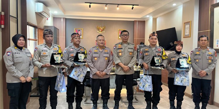 Bripka Koko Juniadi Raih Juara II Kang Bhabin dalam Lomba Bhabinkamtibmas Prima Tani 2025 Tingkat Polda Jabar