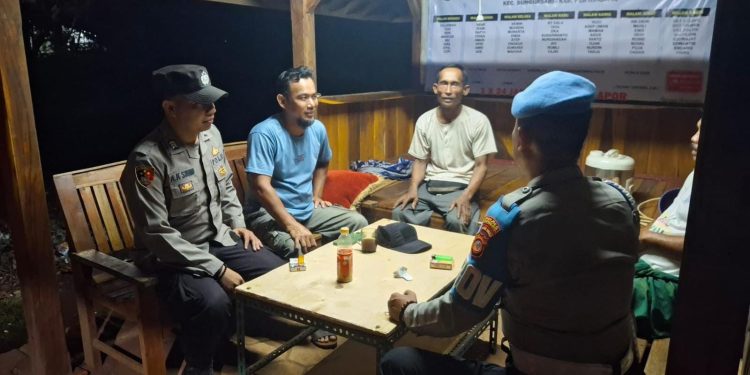 Patroli Malam Polsek Bungursari Perkuat Keamanan Jelang Tahun Baru 2026