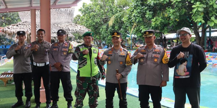 Pastikan Keamanan Libur Akhir Tahun, Kapolres Purwakarta Tinjau Pos Pam Wisata Cikao Park dan Jatiluhur
