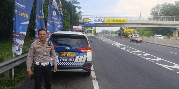 Selama Ops Lilin Lodaya 2025, Arus Lalu Lintas di Purwakarta Terpantau Lancar