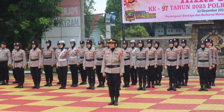 Kapolres Purwakarta Pimpin Upacara Peringatan Hari Ibu ke-97 Tahun 2025