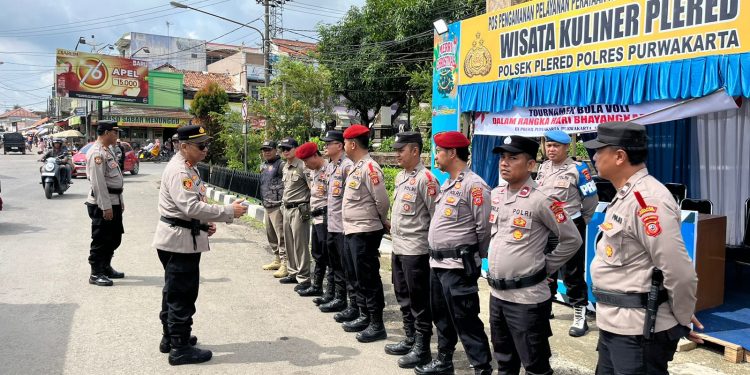 Kapolsek Plered Cek Kesiapan Personel Di Pos PAM Operasi Lilin Lodaya 2025