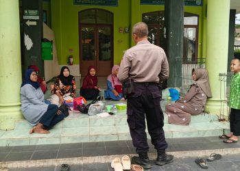 Cegah Peredaran Narkoba Dan Judi Online, Polsek Plered Edukasi Emak-emak