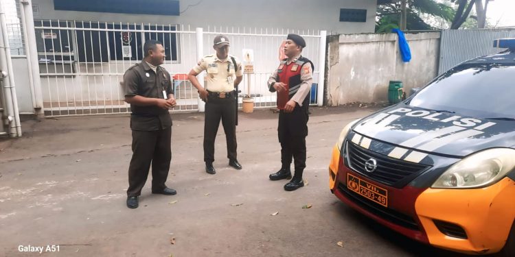 Cegah Kriminalitas, Unit Patroli Polsek Purwakarta Kota Gelar Patroli Dialogis di Dua Kecamatan