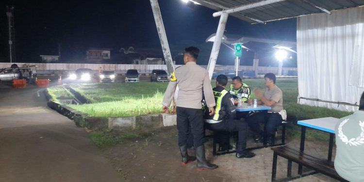 Bhabinkamtibmas Desa Cimahi Gelar Operasi KRYD untuk Jaga Kamtibmas