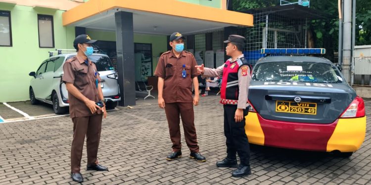 Tingkatkan Keamanan Wilayah, Unit Patroli Polsek Purwakarta Kota Gencarkan Patroli Dialogis