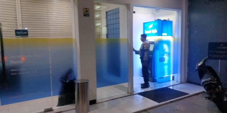 Cegah Aksi Kejahatan, Polsek Plered Rutin Patroli Malam Ke Seluruh Wilayah