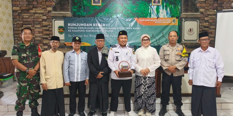Polsek Bungursari Polres Purwakarta Dukung Kunjungan Kerja FKUB Jabar ke Kampung Kerukunan Beragama