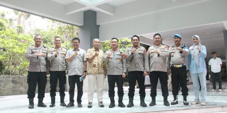 Perkuat Keamanan Dunia Usaha, Kapolres Purwakarta Patroli Kamtibmas ke Kawasan Industri Bukit Indah