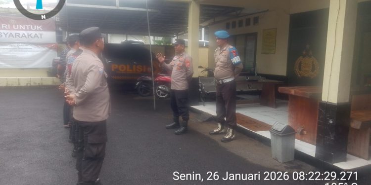 Apel Pagi Personel Polsek Kiarapedes