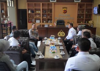 Demi Kamtibmas Kondusif, Kapolres Purwakarta Jalin Silaturahmi dengan DPC APDESI