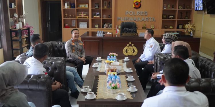 Demi Kamtibmas Kondusif, Kapolres Purwakarta Jalin Silaturahmi dengan DPC APDESI