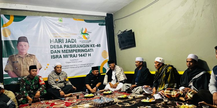 Bhabinkamtibmas Desa Pasirangin Hadiri Peringatan Isra Mi’raj dan Hari Jadi Desa ke-46