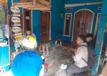 Bhabinkamtibmas Polsek Pasawahan DDS Warga untuk Jaga Kamtibmas di Desa Bungurjaya