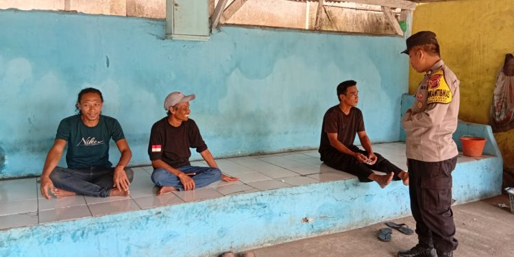 Polsek Bungursari Polres Purwakarta, Bhabinkamtibmas Beri Himbauan Kamtibmas kepada Ojek