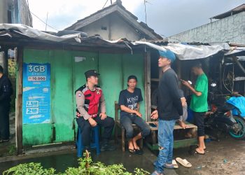 Dekatkan Diri dengan Masyarakat, Polsek Purwakarta Kota Gencarkan Patroli Dialogis