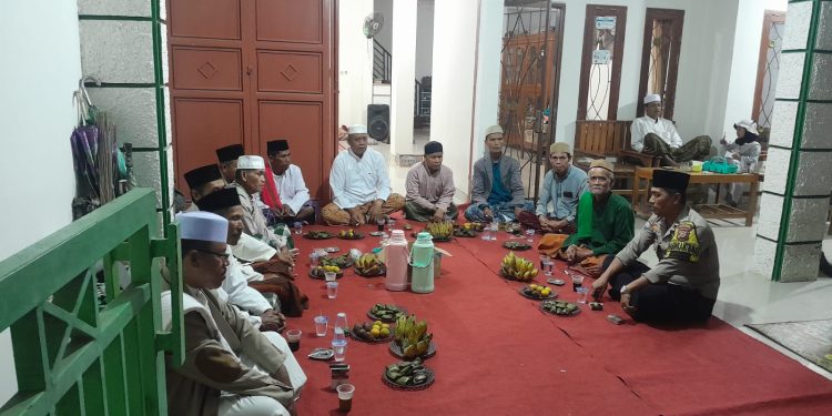 Silaturahmi Ke Tokoh Masyarakat, Polsek Plered Ajak Warga Jaga Kondusifitas wilayah