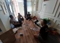 Selain Menjalin Kedekatan dengan Warga, Bhabinkamtibmas Polsek Pasawahan Tingkatkan Patroli Dialogis untuk Jaga Kamtibmas