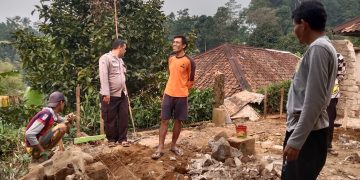 Bhabinkamtibmas Laksanakan Sambang Warga, Perkuat Kamtibmas Di Wilayah Binaan