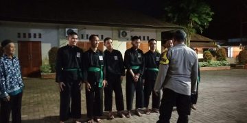 Hadiri Kegiatan Komunitas Silat, Bhabinkamtibmas Polsek Bungursari Polres Purwakarta Berikan Imbauan Kamtibmas